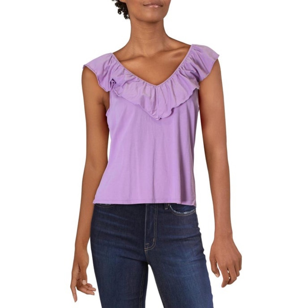 NEW LA Made Ruffled V-Neck Top in Lilac Size Small